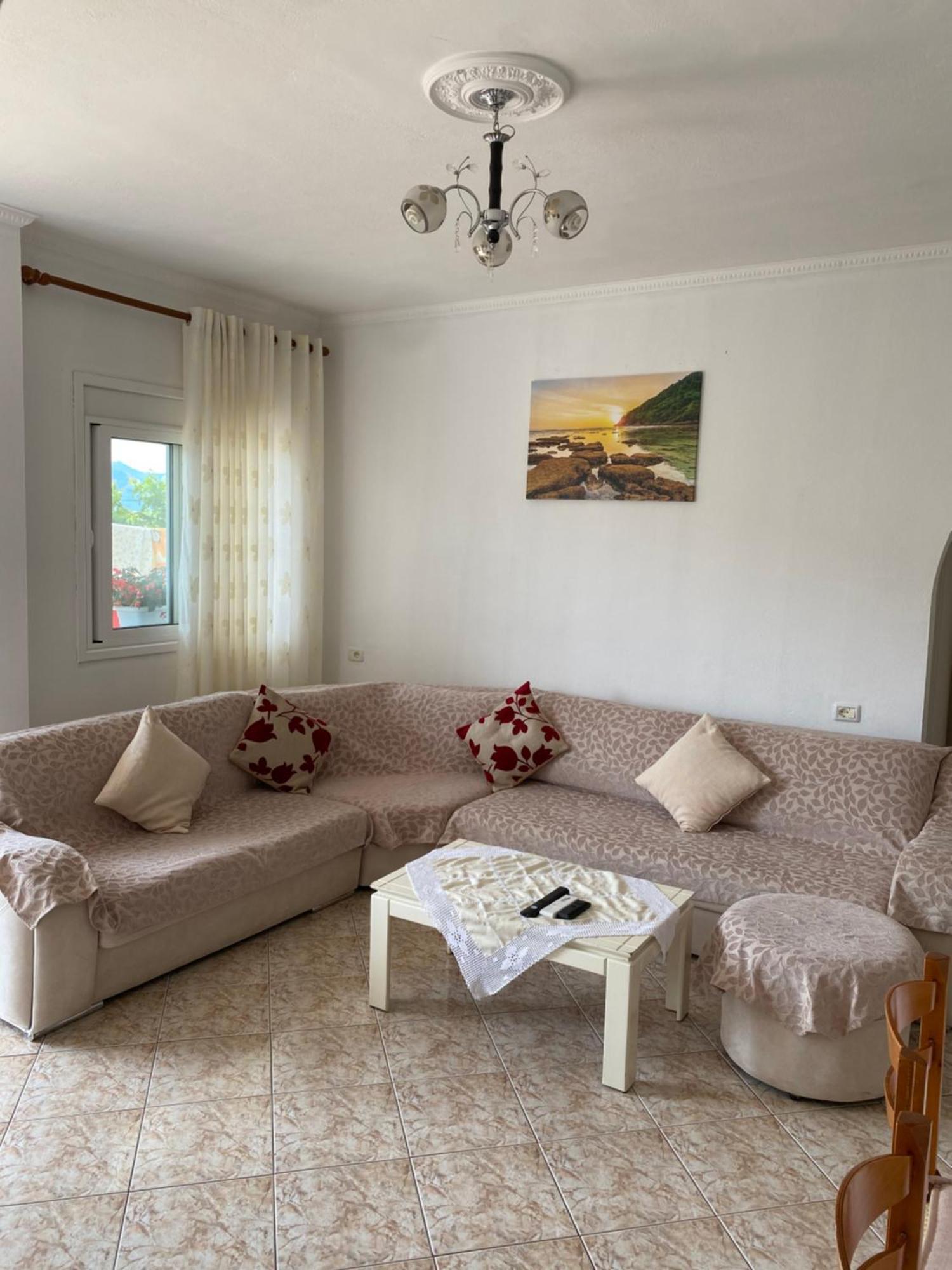 Apartaments Rraku Sarandë Buitenkant foto