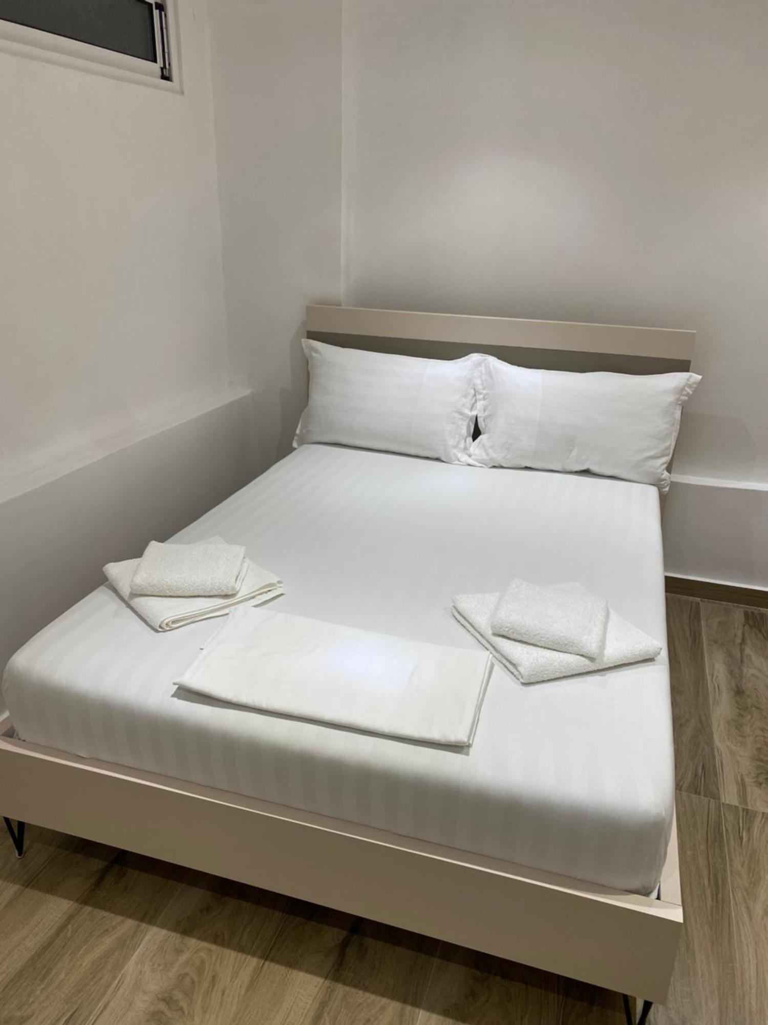 Apartaments Rraku Sarandë Buitenkant foto