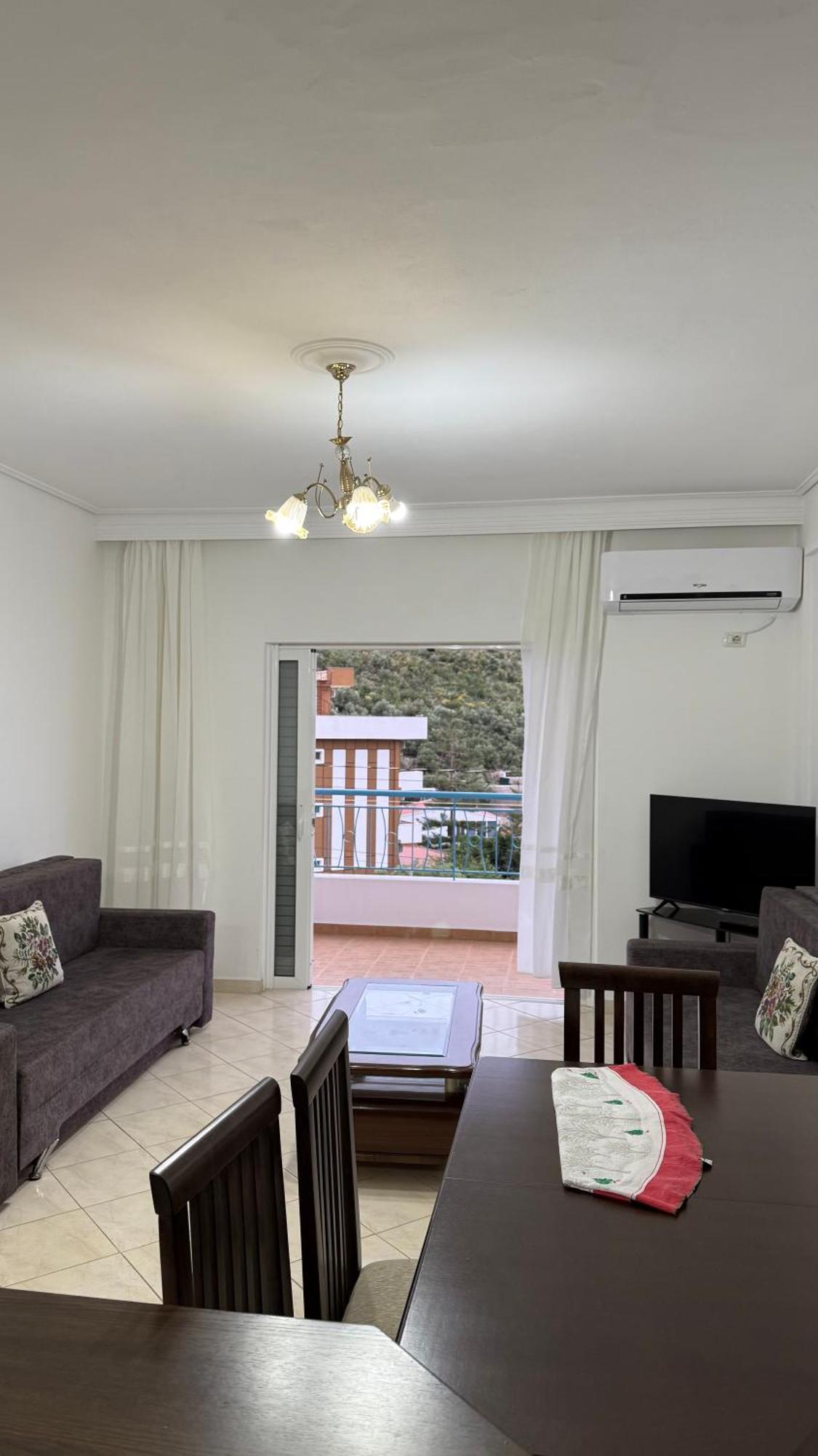Apartaments Rraku Sarandë Buitenkant foto