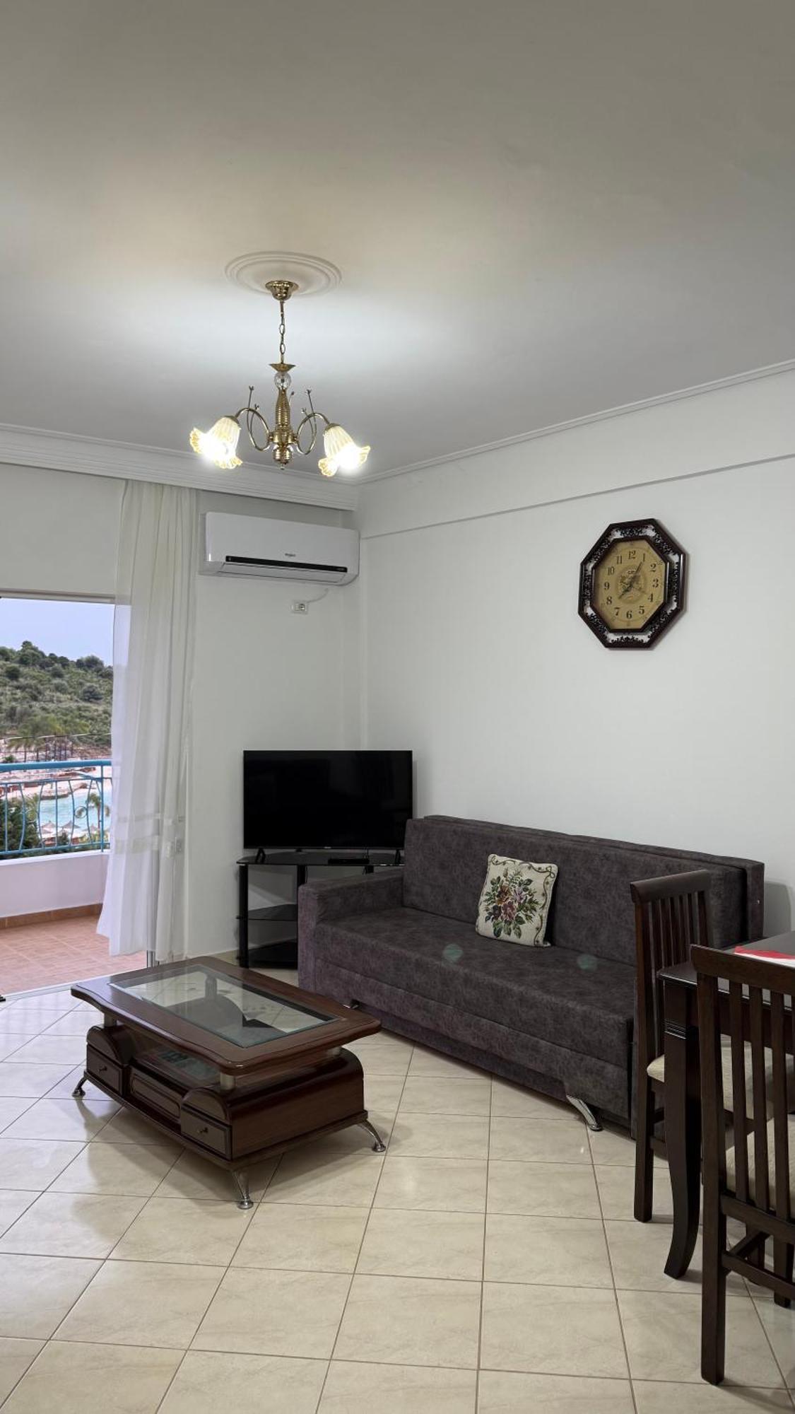 Apartaments Rraku Sarandë Buitenkant foto